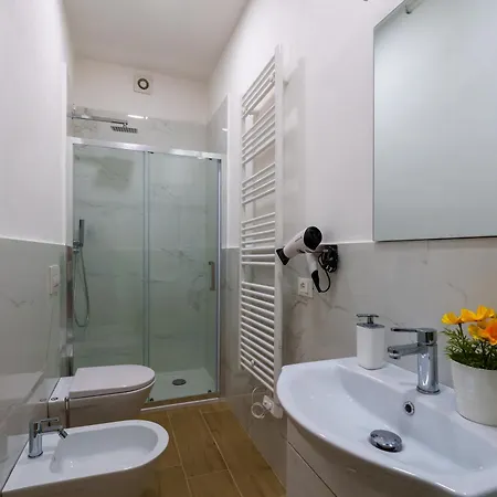 Rent - Modern Flat